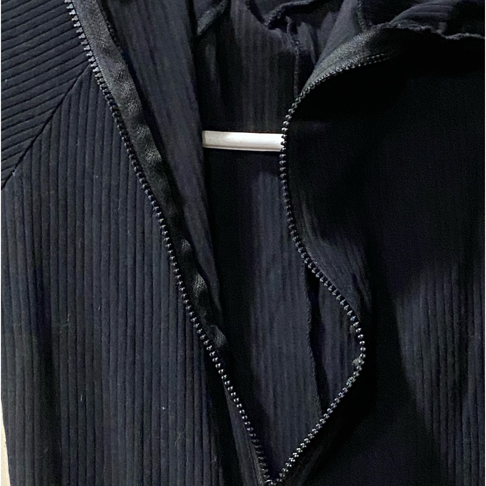 Women’s thermal footed one piece pantsuit size small